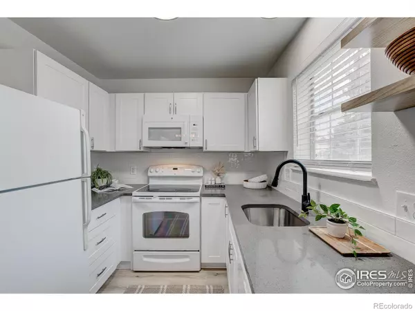 Fort Collins, CO 80526,3200 Azalea DR #5