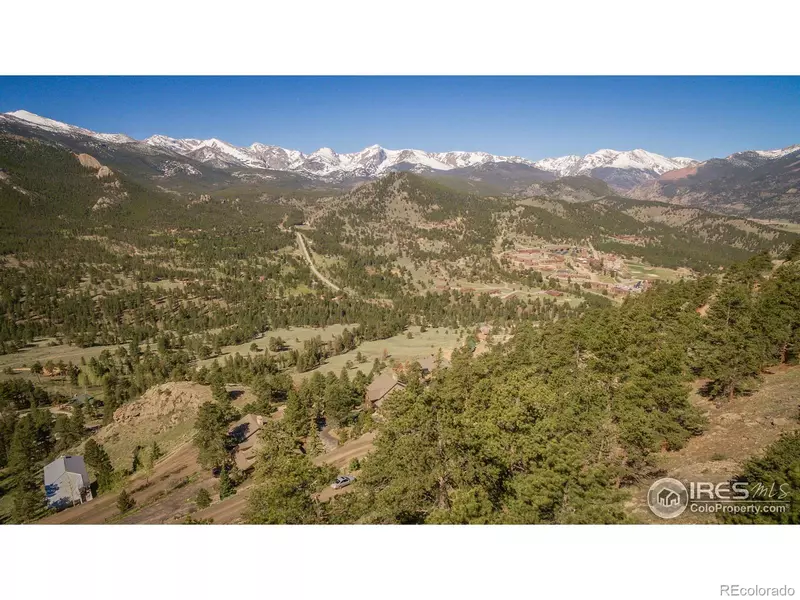 2741 Cedarcliff DR, Estes Park, CO 80517