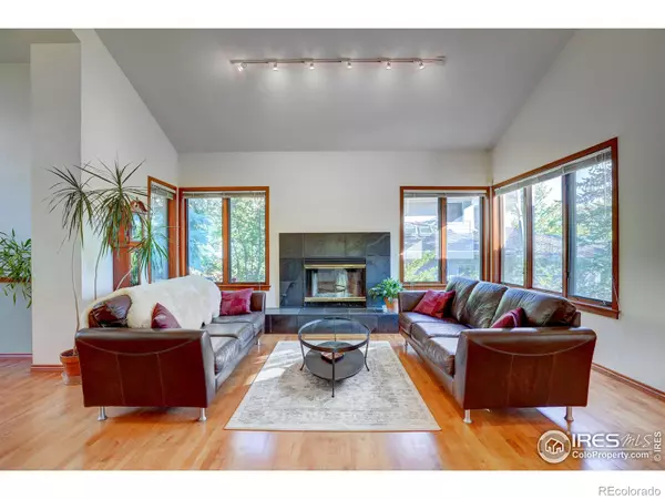 Boulder, CO 80304,3921 Promontory CT