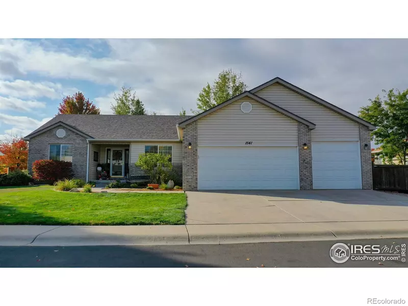 1541 Lakewood DR, Windsor, CO 80550