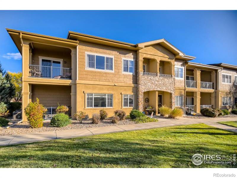 2215 Calais DR #7F, Longmont, CO 80504