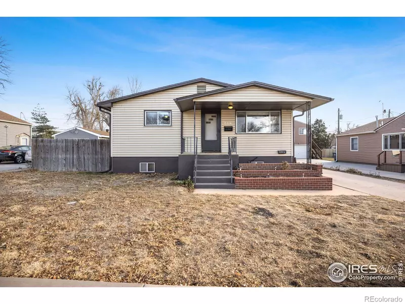 2416 10th Ave Ct, Greeley, CO 80631