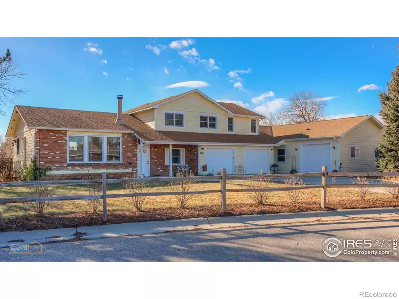 2017 Harmony DR, Fort Collins, CO 80525