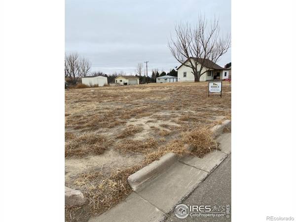 6th ST, Cheyenne Wells, CO 80810