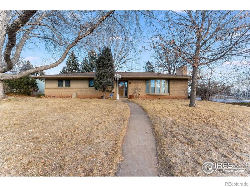 2000 Evergreen DR, Fort Collins, CO 80521