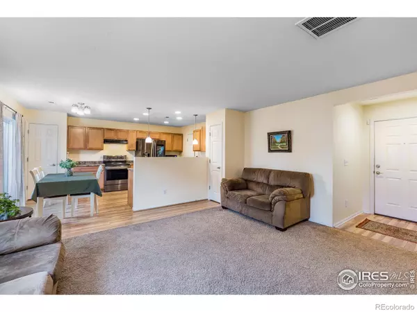 Longmont, CO 80504,10433 Forester PL