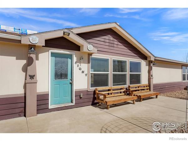 8 E Ranch RD, Wiggins, CO 80654