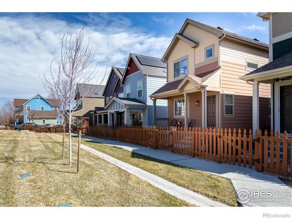 233 Cardinal WAY, Longmont, CO 80501