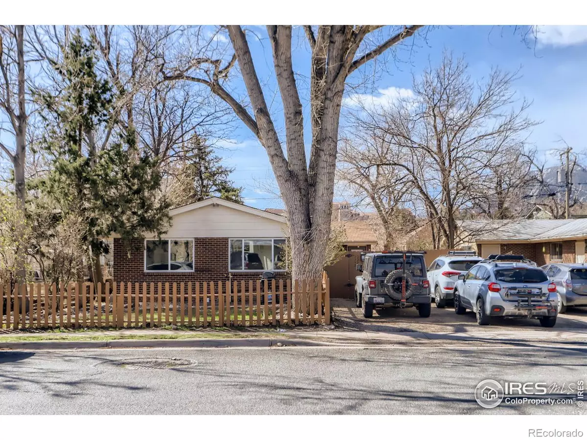 Boulder, CO 80302,2250-2252 Grove CIR