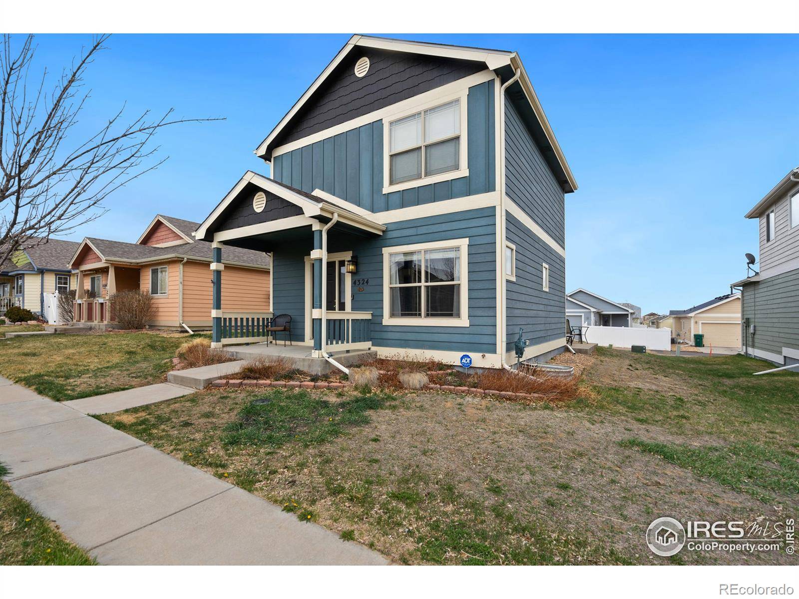 4324 Phlox LN, Evans, CO 80620