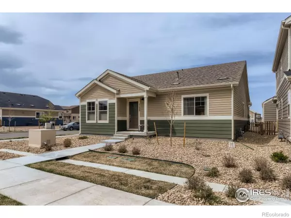 1125 Hummingbird CIR, Longmont, CO 80501