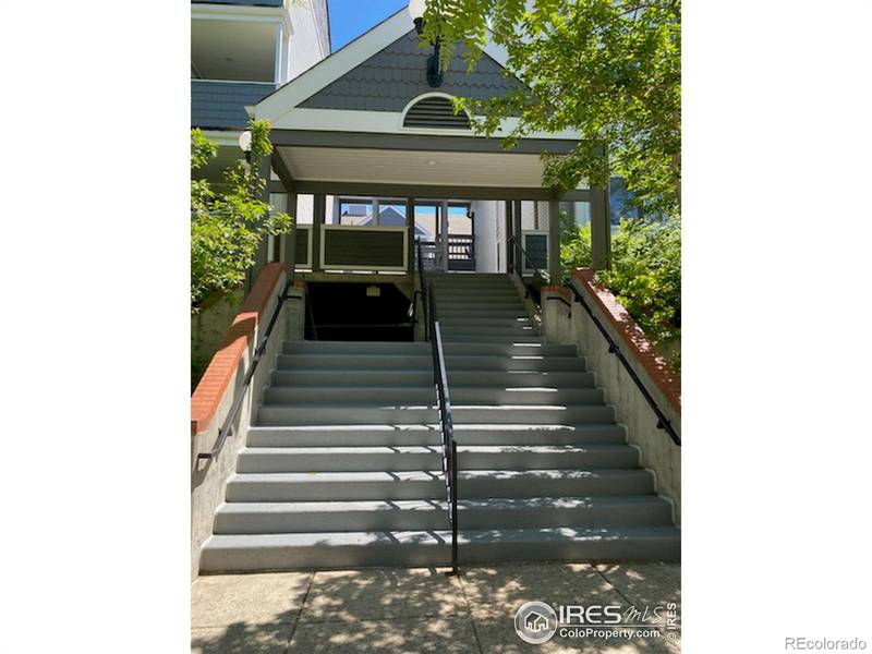 2201 Pearl ST, Boulder, CO 80302