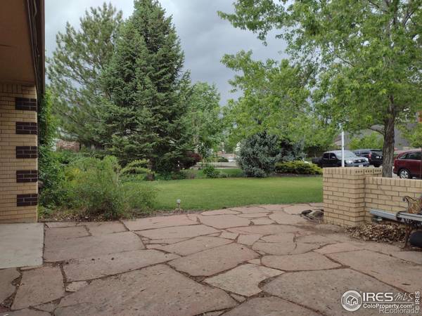 Centennial, CO 80121,2386 Crabtree DR