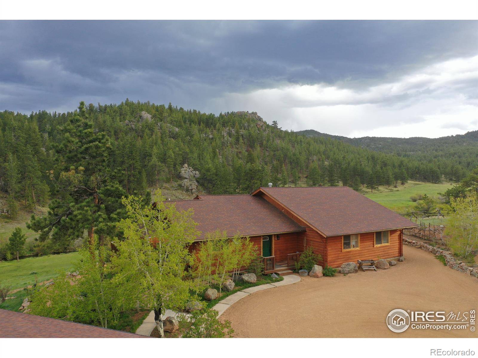99 Elkhorn House RD, Livermore, CO 80536