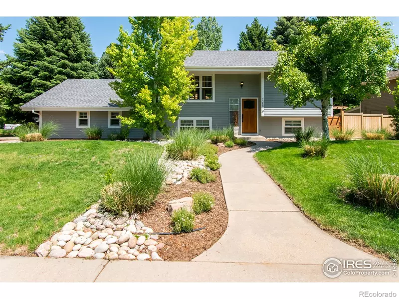 2258 Iroquois DR, Fort Collins, CO 80525