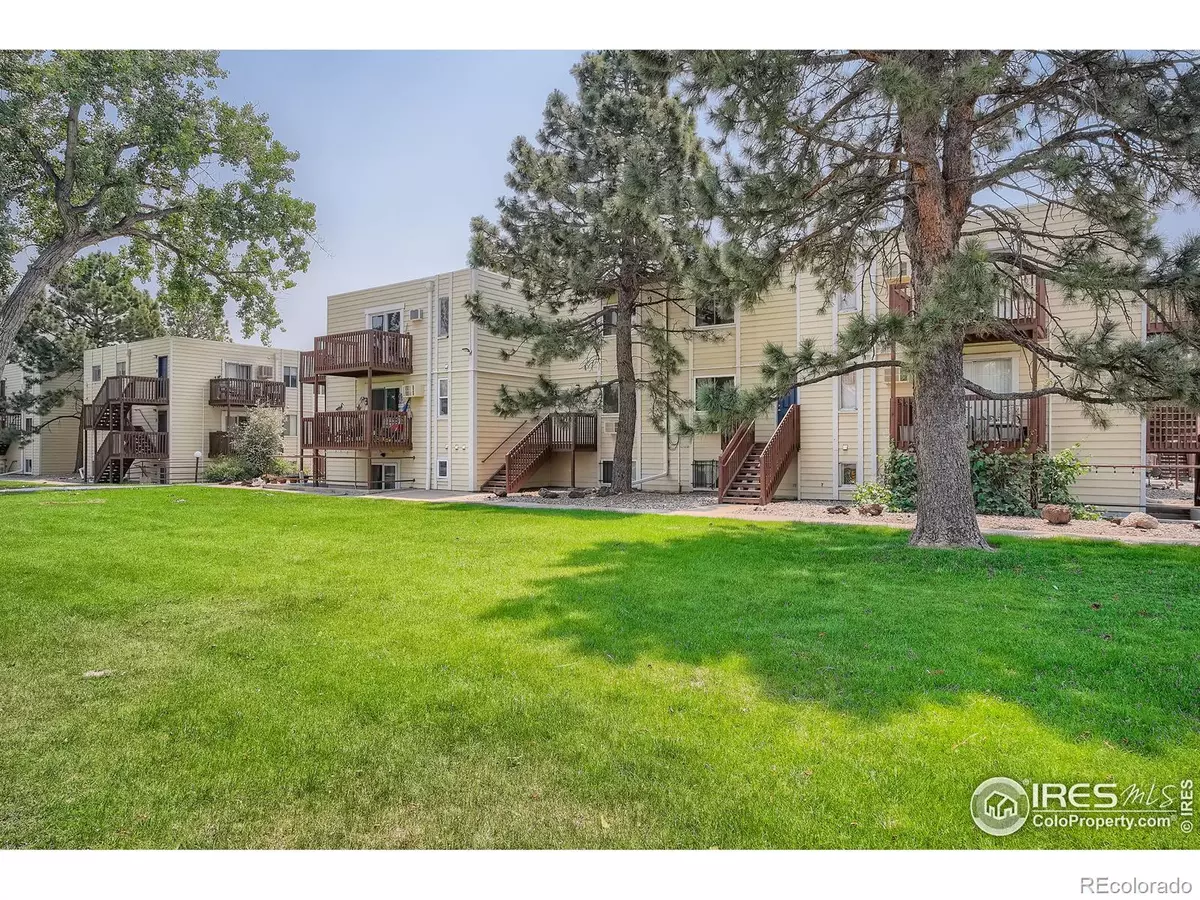 Wheat Ridge, CO 80033,9380 W 49th AVE #105