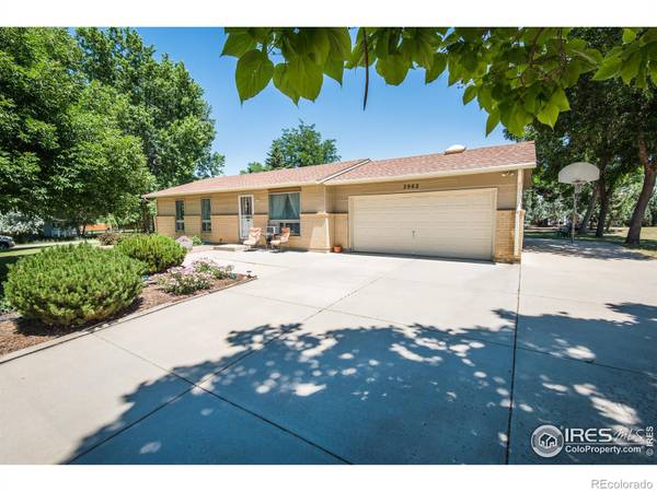 3962 Longhorn DR, Lafayette, CO 80026