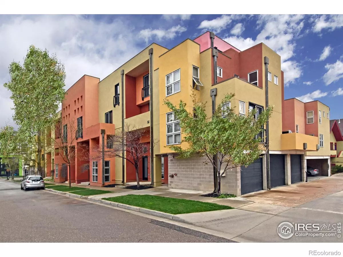 Longmont, CO 80504,801 Confidence DR #8