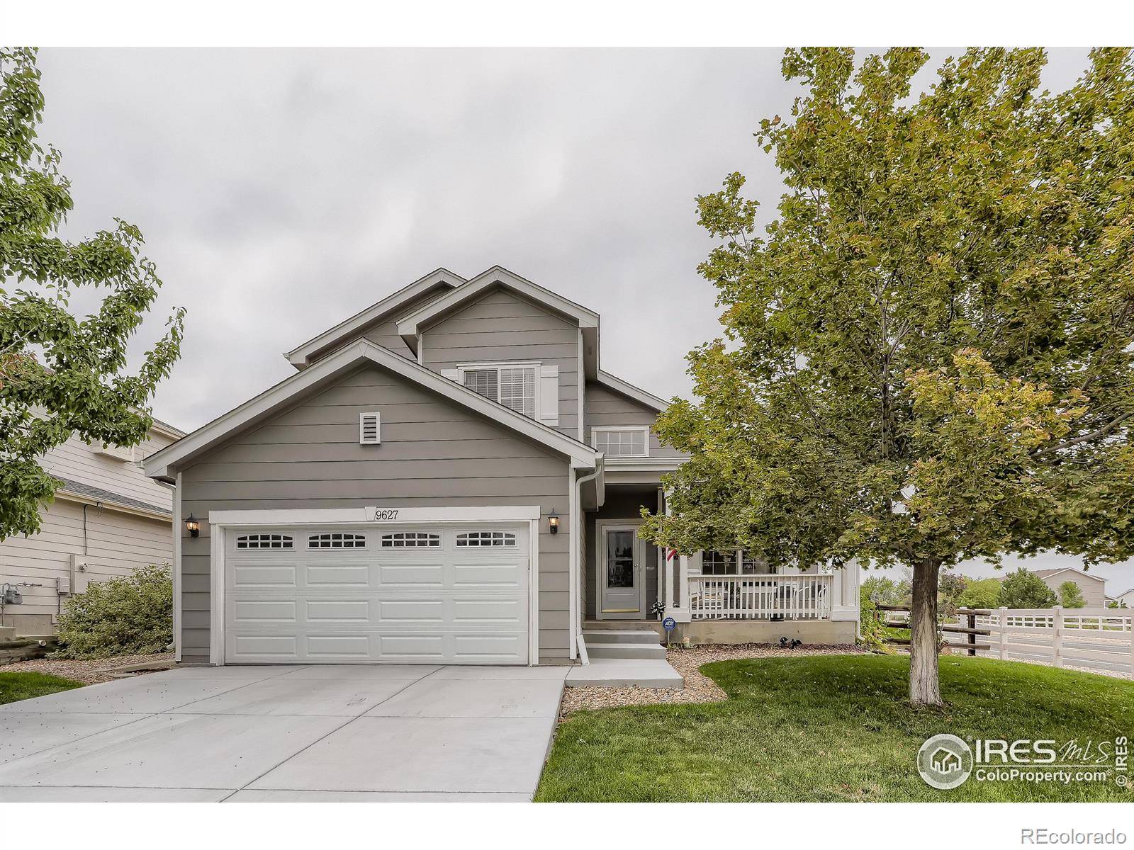 9627 N Crystal Lake DR, Littleton, CO 80125