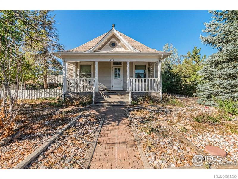 219 W Park AVE, Pierce, CO 80650