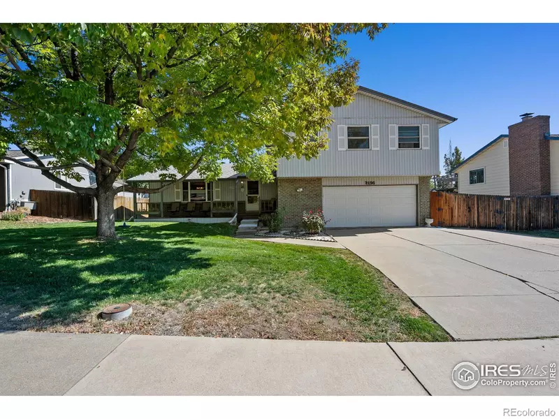 8196 Everett WAY, Arvada, CO 80005