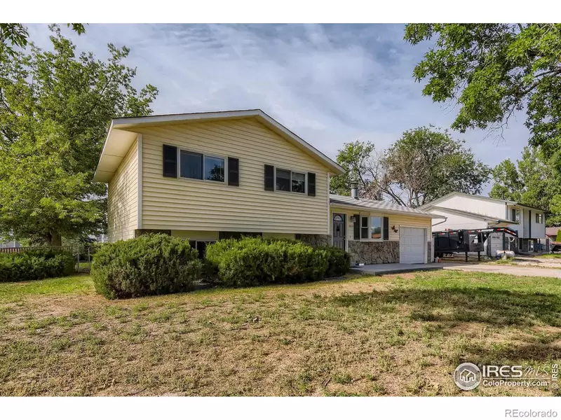 3833 Ivy LN, Wellington, CO 80549