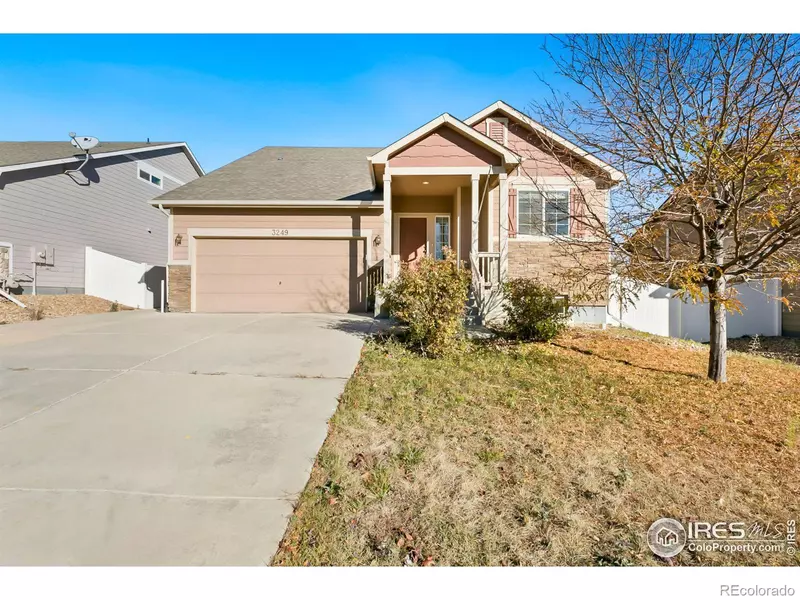 3249 Tamarac LN, Johnstown, CO 80534