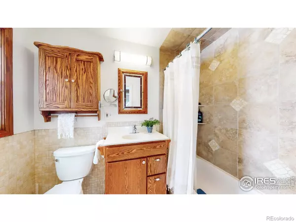Loveland, CO 80538,1622 Jackson AVE