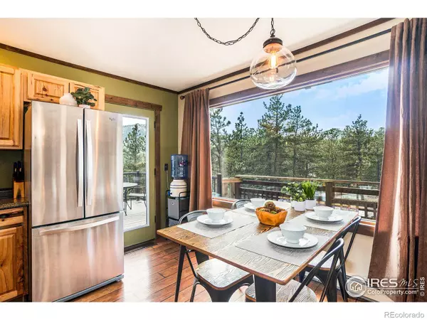 Lyons, CO 80540,456 Saint Vrain RD