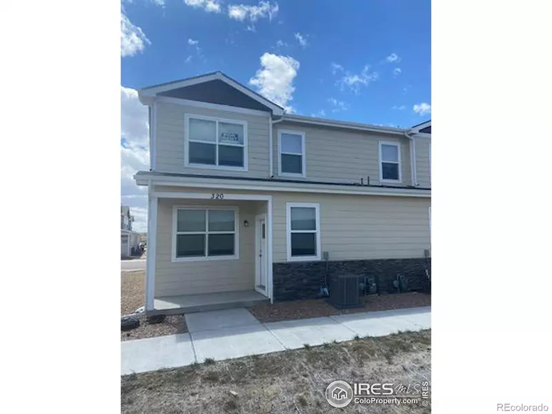 320 S 4th CT, Deer Trail, CO 80105