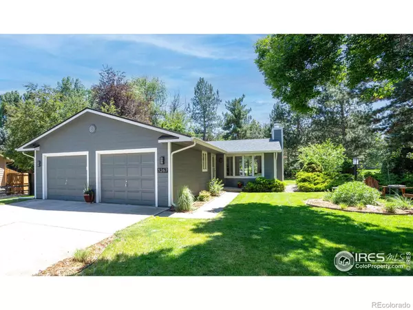 3267 Nelson LN, Fort Collins, CO 80525