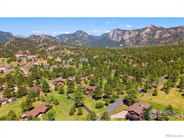 Estes Park, CO 80517,835 Panorama CIR