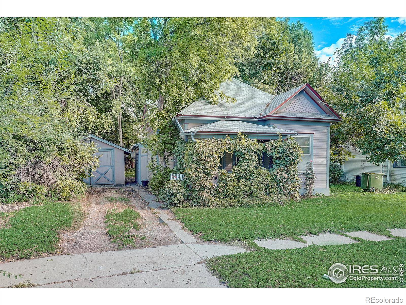 Loveland, CO 80537,717 E 8th ST