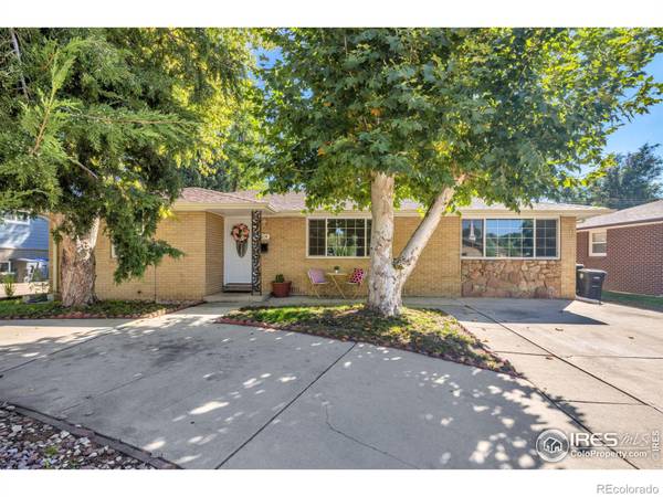 1614 Collyer ST, Longmont, CO 80501