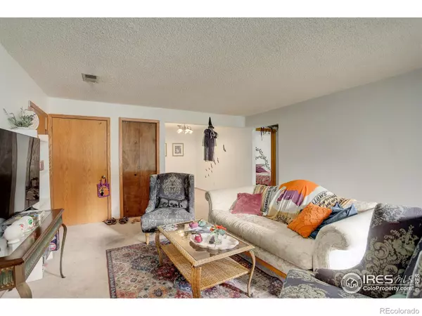 Boulder, CO 80303,2867 Sundown LN #104