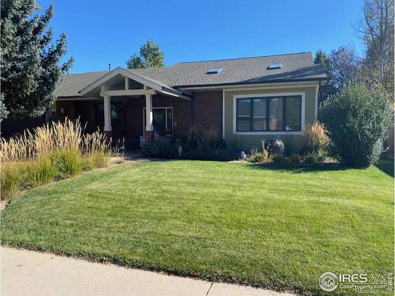 1230 Twin Peaks CIR, Longmont, CO 80503