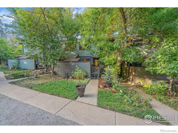 Boulder, CO 80302,350 Arapahoe AVE #17