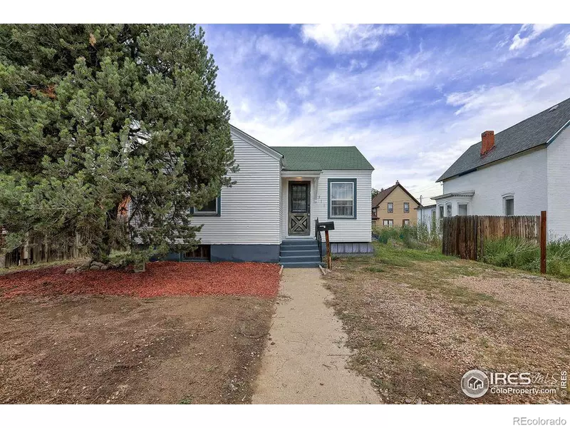 911 4th ST, Greeley, CO 80631