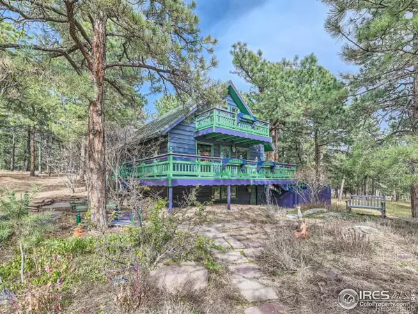 28 Wild Tiger RD, Boulder, CO 80302