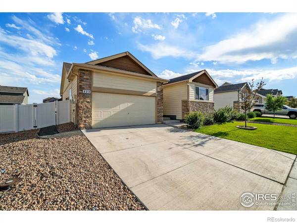 Severance, CO 80550,323 Torreys DR