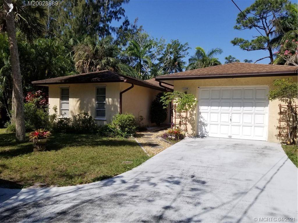 Stuart, FL 34996,1196 SE St. Lucie BLVD