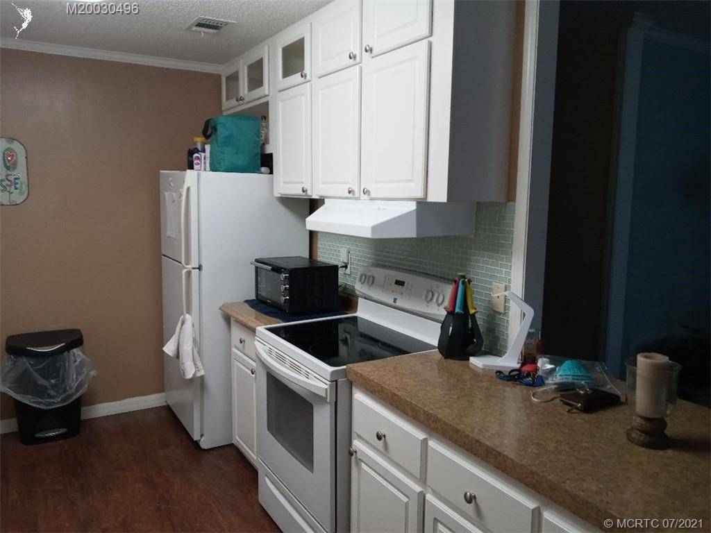 West Palm Beach, FL 33404,4306 71st ST N