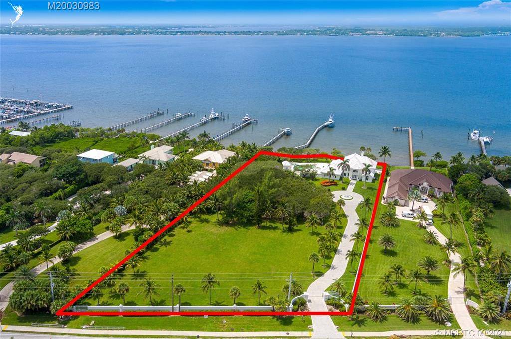 Stuart, FL 34996,1772 NE Ocean BLVD