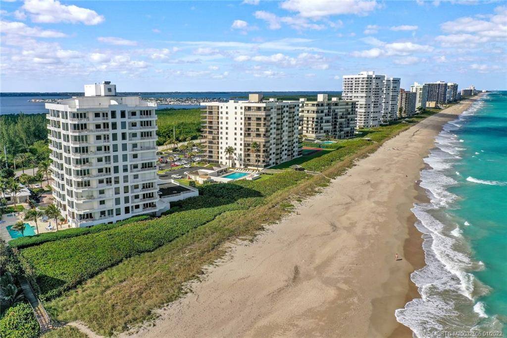 Jensen Beach, FL 34957,10072 S Ocean DR #9
