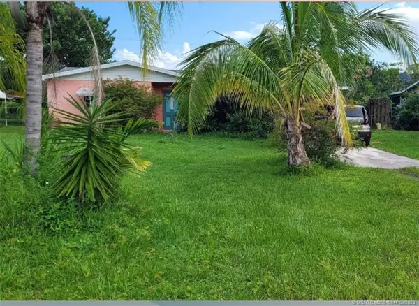 2250 NW Sunset BLVD, Jensen Beach, FL 34957