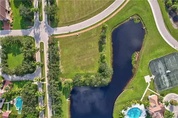 106 SE Via Lago Garda, Port Saint Lucie, FL 34952