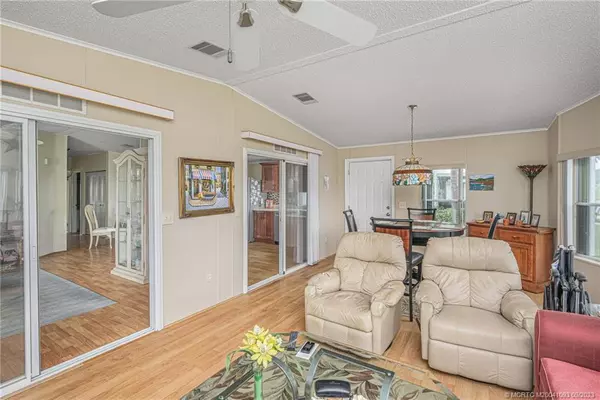 Port Saint Lucie, FL 34952,3700 Pebble Beach LN