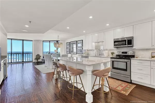 Jensen Beach, FL 34957,9960 S Ocean DR #905