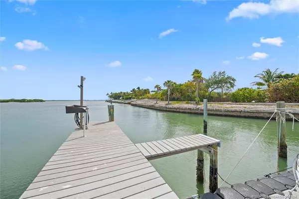 Stuart, FL 34996,111 S Sewalls Point RD
