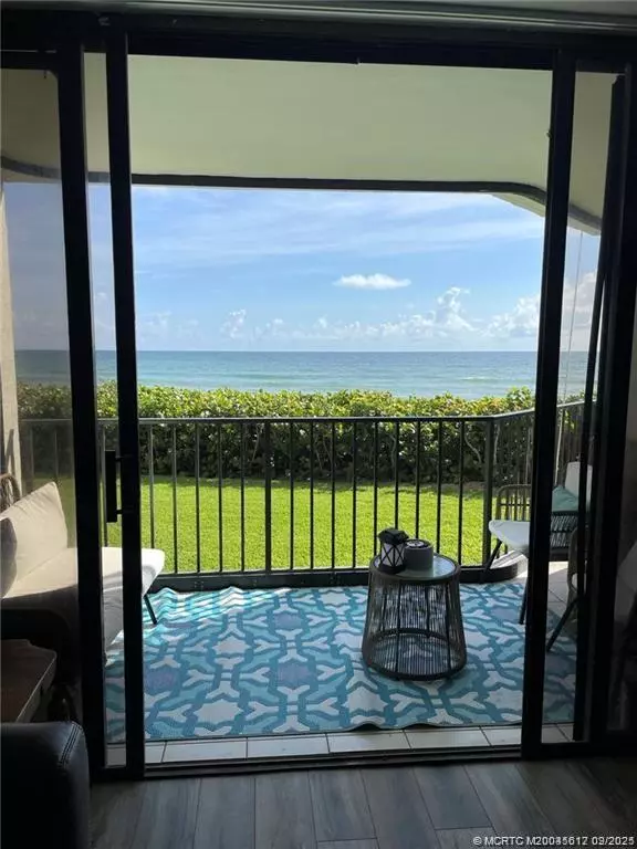 Jensen Beach, FL 34957,9650 S Ocean DR #103